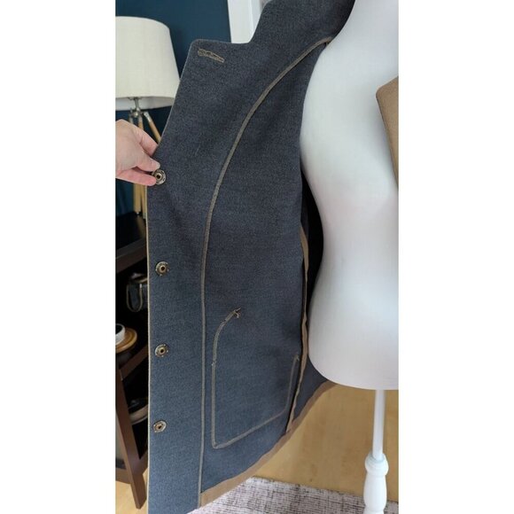 Johnston & Murphy Women's Camel Colored Coat Size Small - Picture 14 of 15